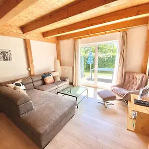 https://ferienhaus-eging-direkt-an-der-westernstadt.com-bavaria.com